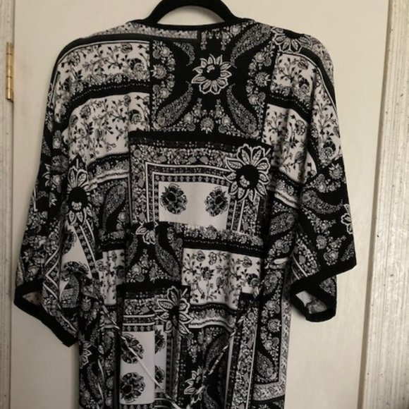 top - Picture 3 of 4